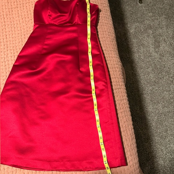 Red!! Beautiful red satin short dress with wrap - Picture 6 of 7